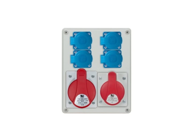 Rozdzielnia siłowa 1x16 5 + 1x32 5 + 4x230v.jpg