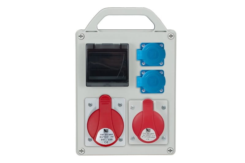 Rozdzielnia siłowa 1x32 5 + 1x16 5 + 2x230v + 4S.jpg