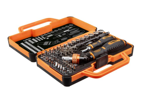 Końcówki wkrętakowe z uchwytem 68 szt...