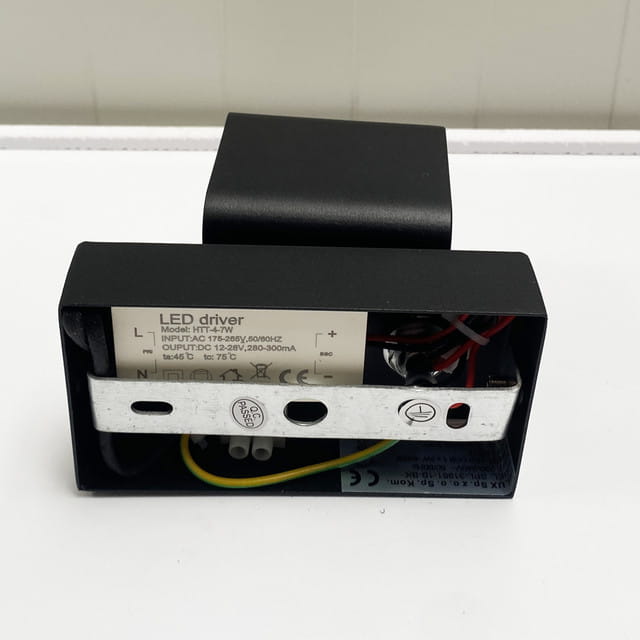 d542785ffebfa4e2023c6931be8a9f51